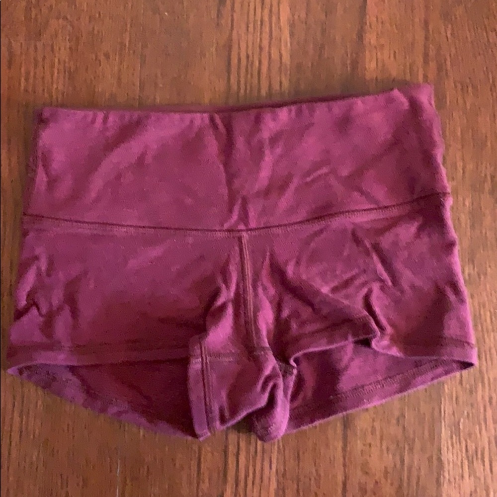 Size 4 lululemon shorts. 2.5 inch inseam